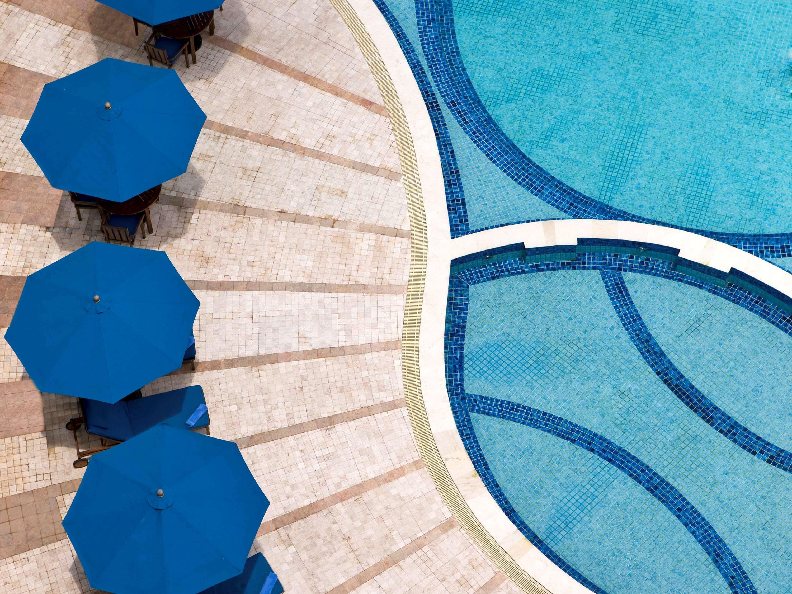 Novotel Balikpapan Экстерьер фото